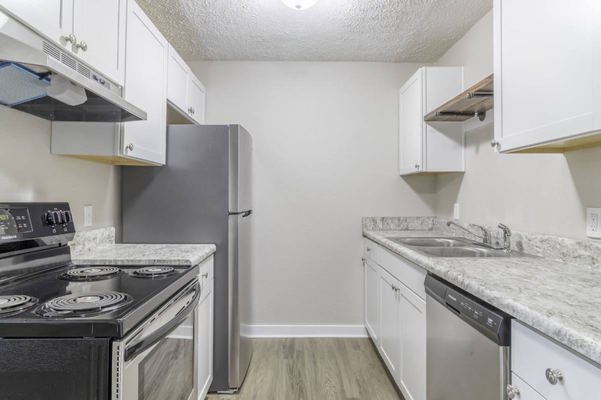 Apartment for rent at 105 Kingsridge Dr, La Vergne, TN 37086