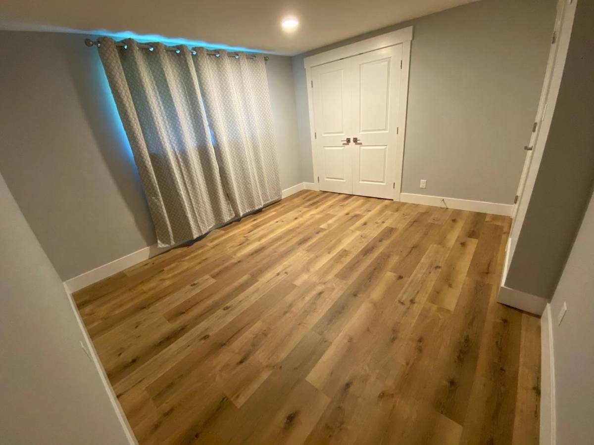 Apartment for rent at 408 Pine St, Hood River, OR 97031