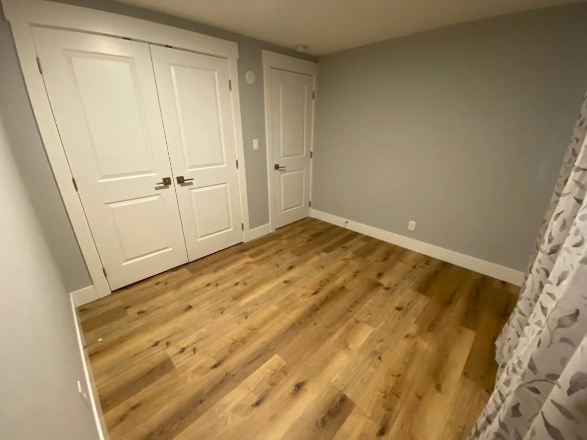 Apartment for rent at 408 Pine St, Hood River, OR 97031