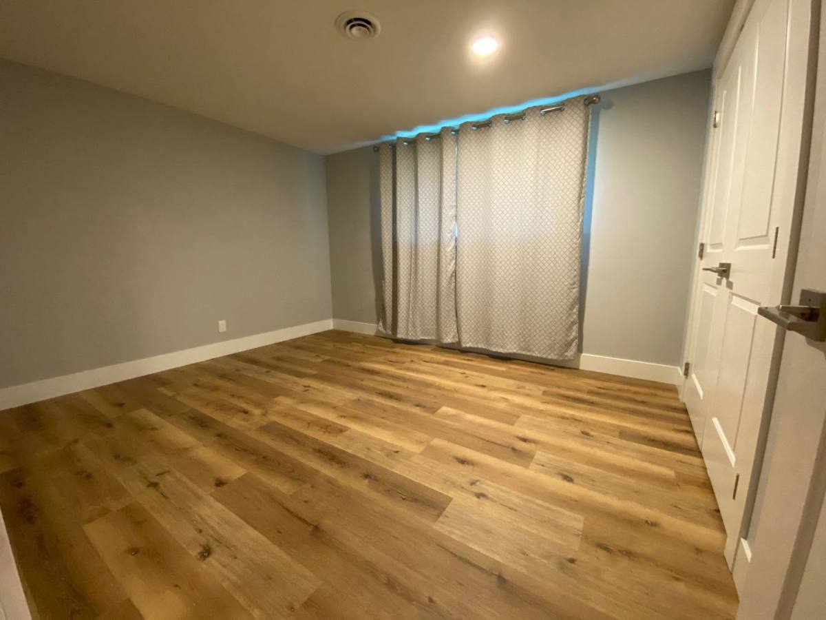 Apartment for rent at 408 Pine St, Hood River, OR 97031