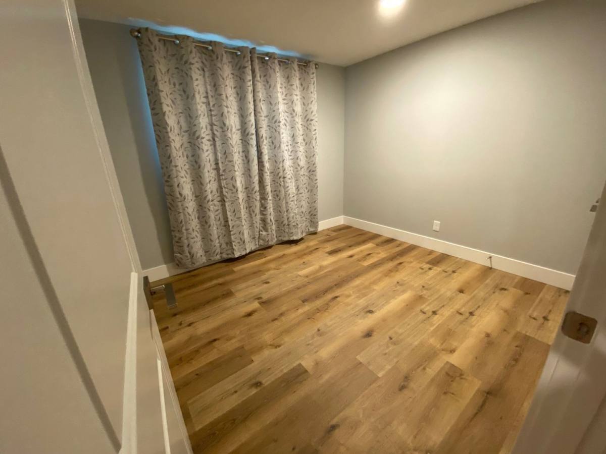 Apartment for rent at 408 Pine St, Hood River, OR 97031