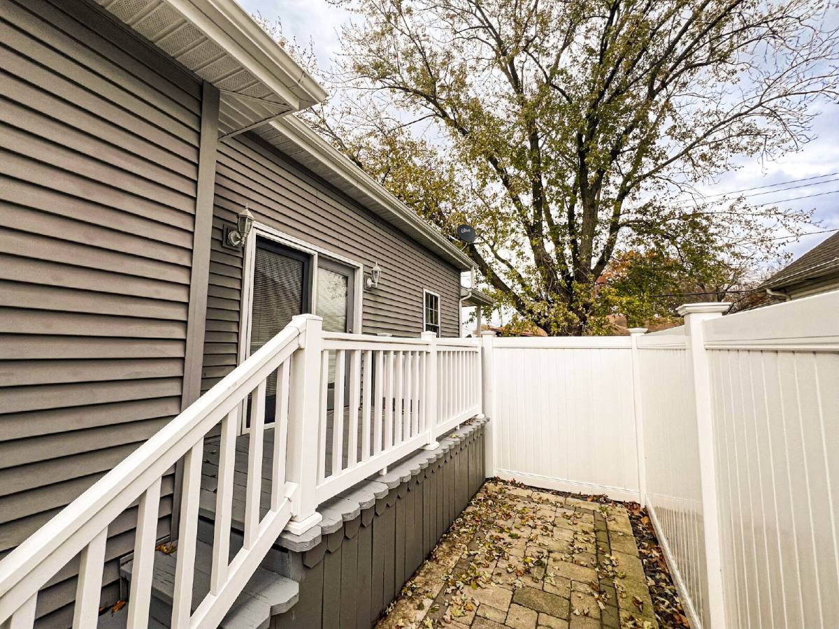 House for rent at 402 S Illinois St, Streator, IL 61364