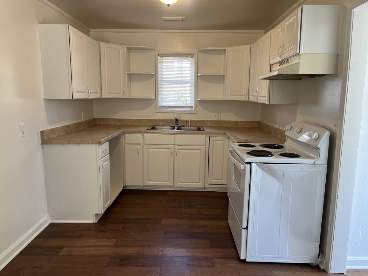 Apartment for rent at 413 S Victor Ave, Tulsa, OK 74104