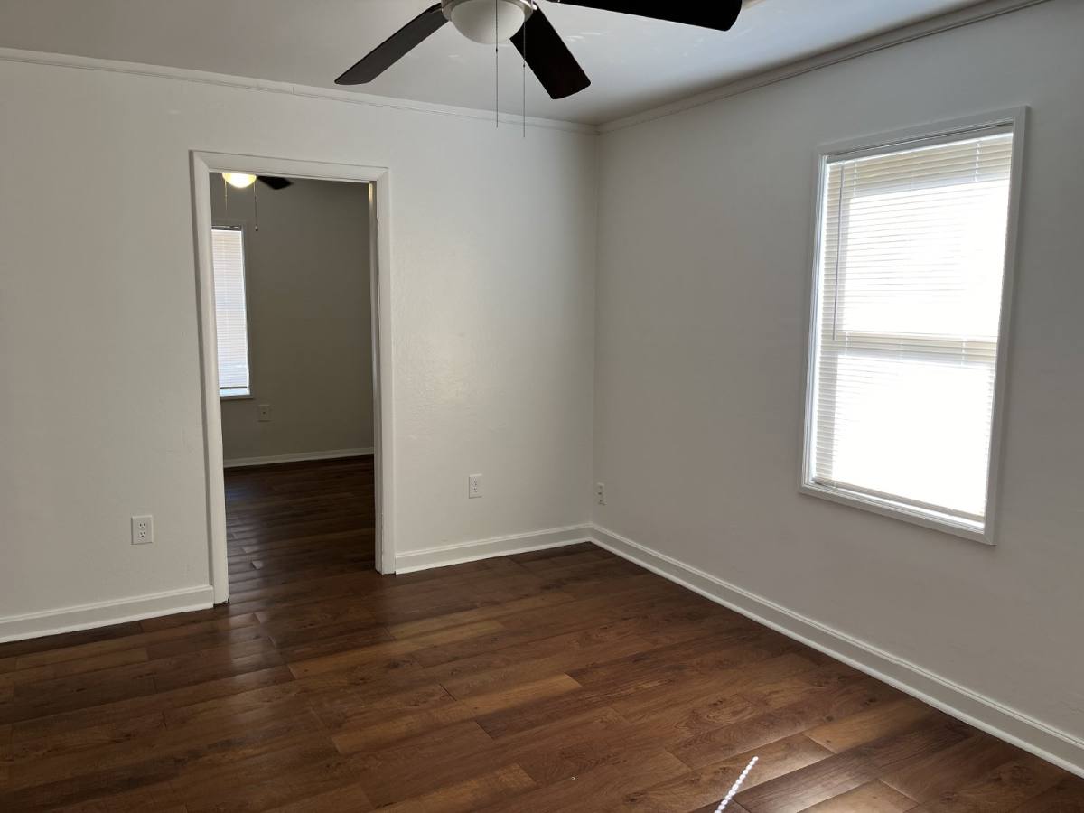 Apartment for rent at 413 S Victor Ave, Tulsa, OK 74104