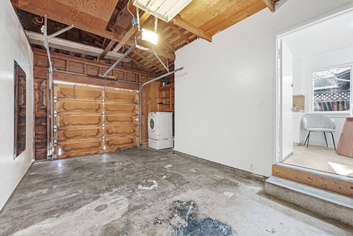 Townhouse for rent at 3967 Bismarck Dr, San Jose, CA 95130