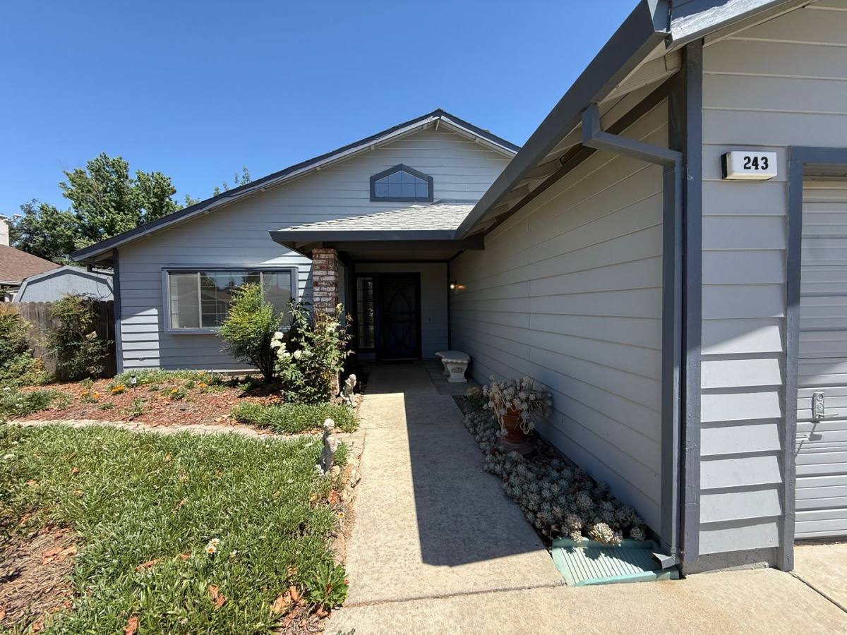 House for rent at 243 Rio Mesa Court, Galt, CA 95632