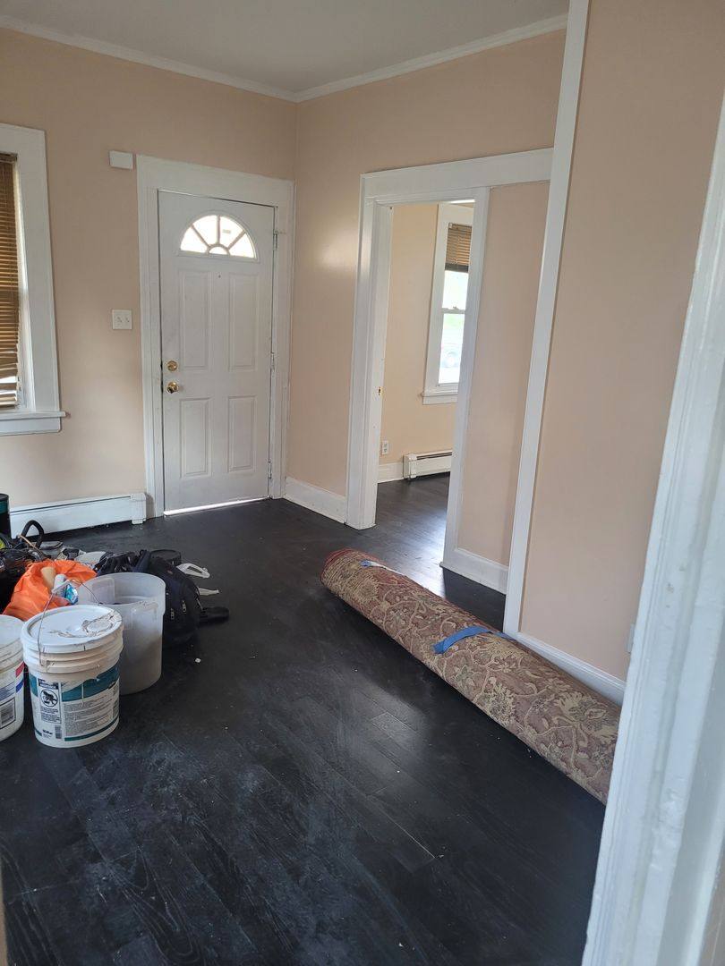 House for rent at 24 Valley St, Newark, NJ 07106
