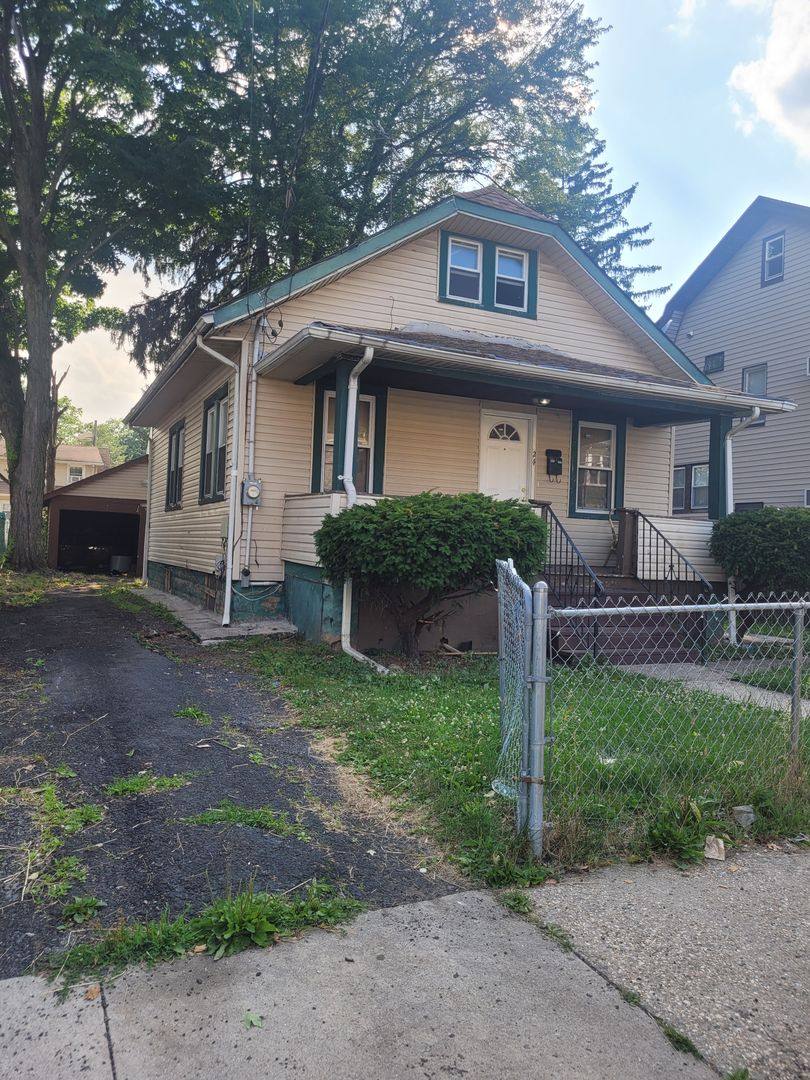House for rent at 24 Valley St, Newark, NJ 07106