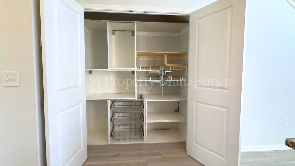 Townhouse for rent at 7313 Chipley Dr, Wilmington, NC 28411