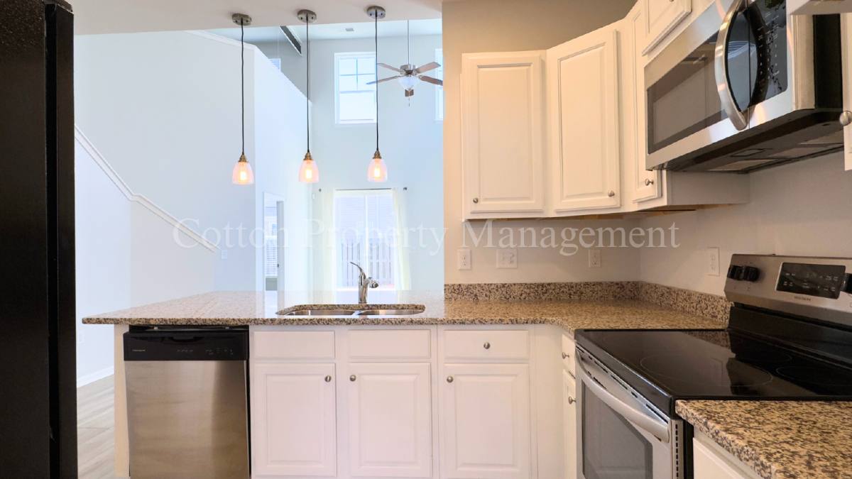 Townhouse for rent at 7313 Chipley Dr, Wilmington, NC 28411