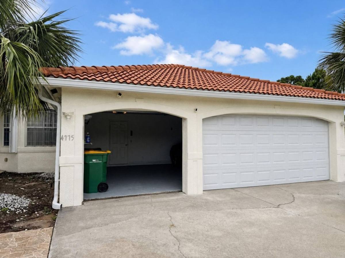 House for rent at 4775 8th St NE, Naples, FL 34120