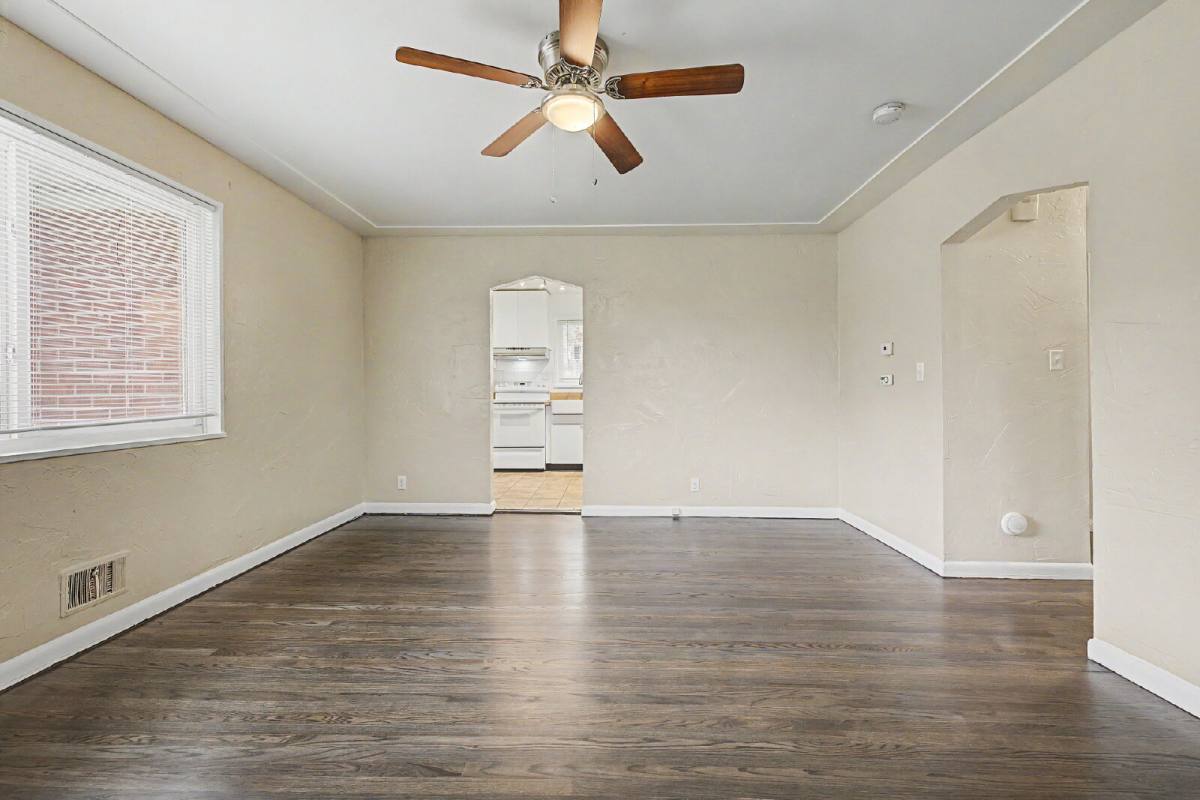 Townhouse for rent at 1762 Chester St, Aurora, CO 80010
