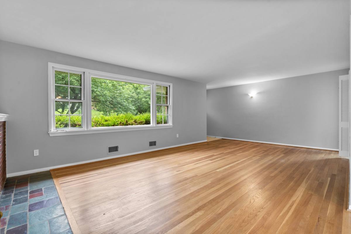 House for rent at 4907 Elsmere Ave, Bethesda, MD 20814