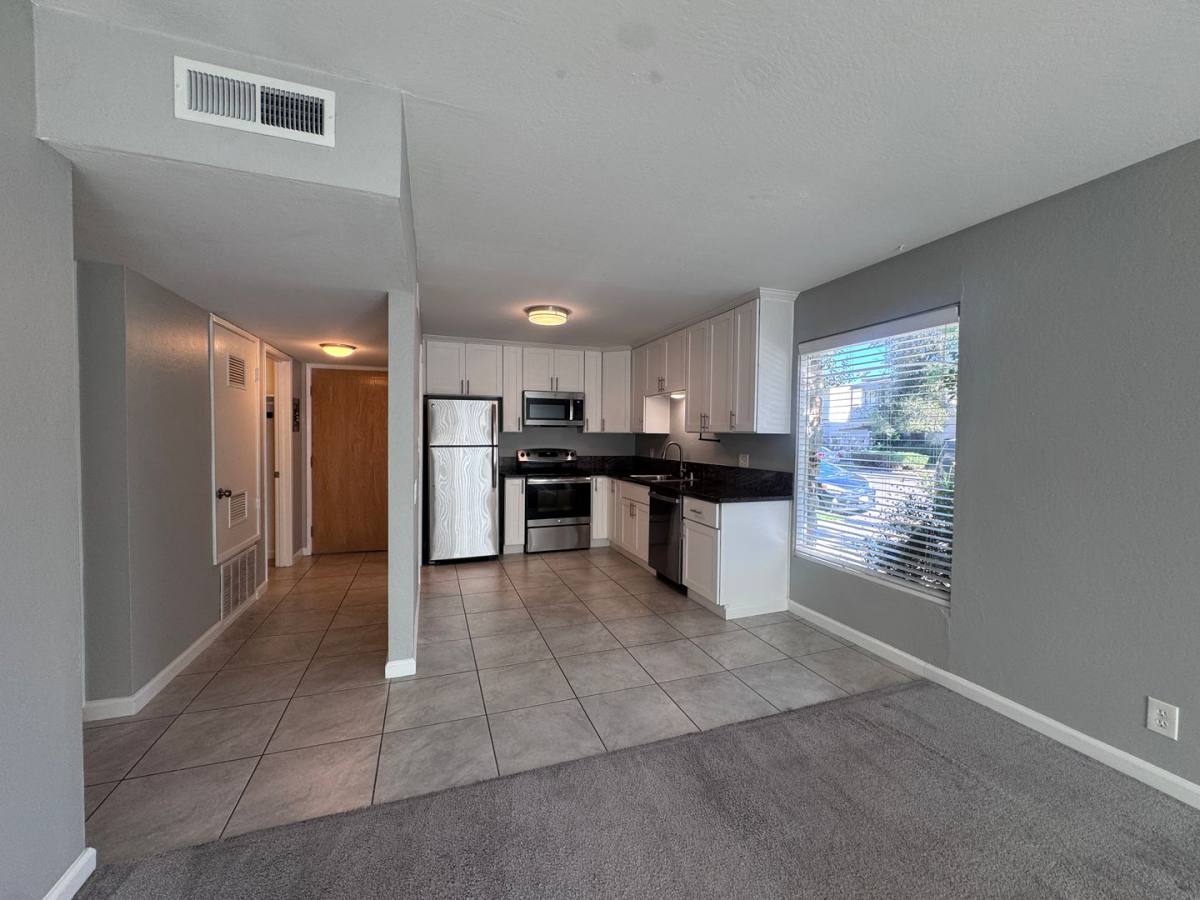 Apartment for rent at 2707 O St, Sacramento, CA 95816
