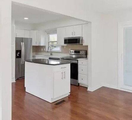 House for rent at 5810 Red Carriage Lane, Charlotte, NC 28212