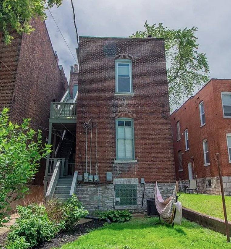 Apartment for rent at 1223 Sidney St #3F, Arnold, MO 63010