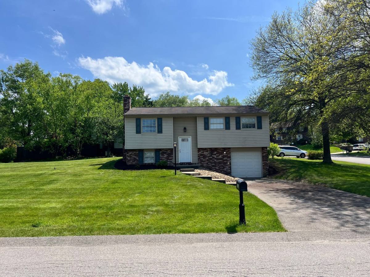House for rent at 110 Leatherbark Rd, Cranberry Township, PA 16066