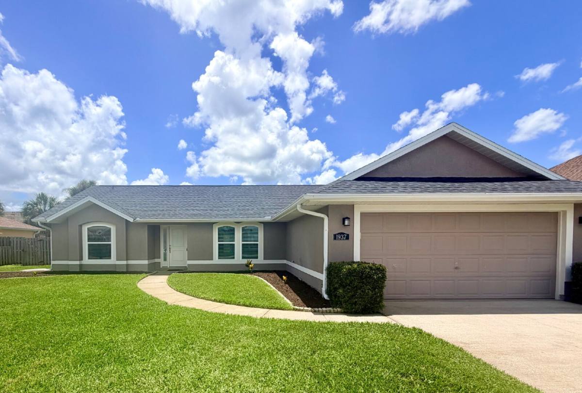 House for rent at 1937 Fabien Circle, Melbourne, FL 32940