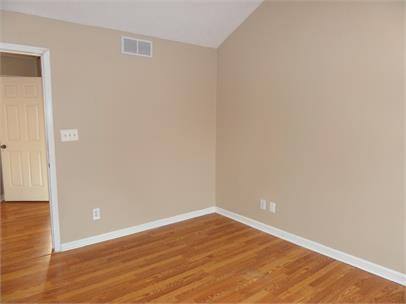 House for rent at 102 Dale Hollow Dr, Georgetown, KY 40324