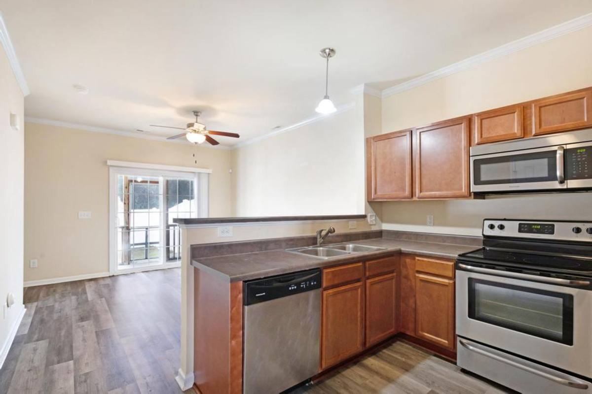 Townhouse for rent at 438 Caldwell Loop, Jacksonville, NC 28546