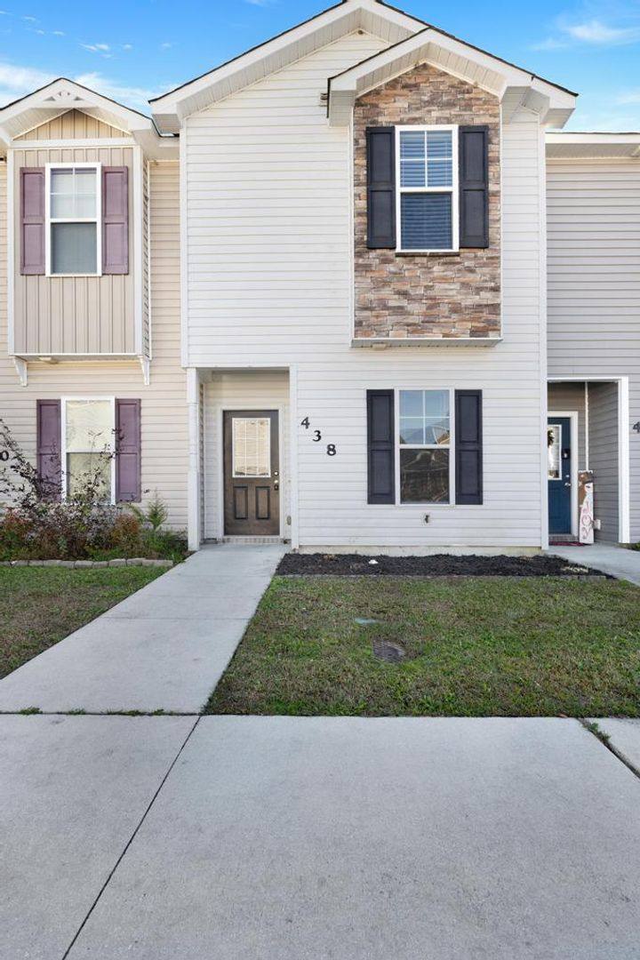 Townhouse for rent at 438 Caldwell Loop, Jacksonville, NC 28546
