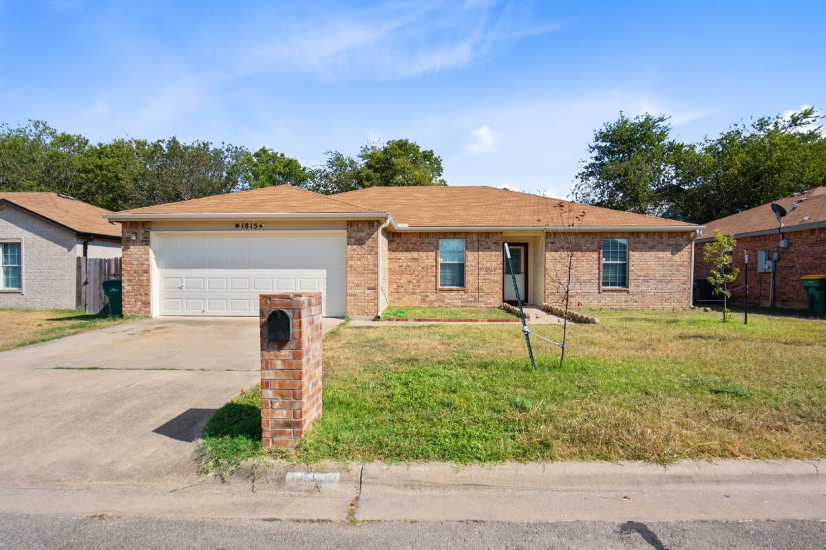 House for rent at 1815 Liberty Hill Dr, Belton, TX 76513