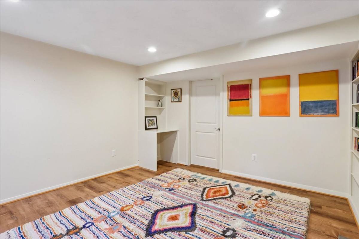 House for rent at 200 Belton Rd, Silver Spring, MD 20901