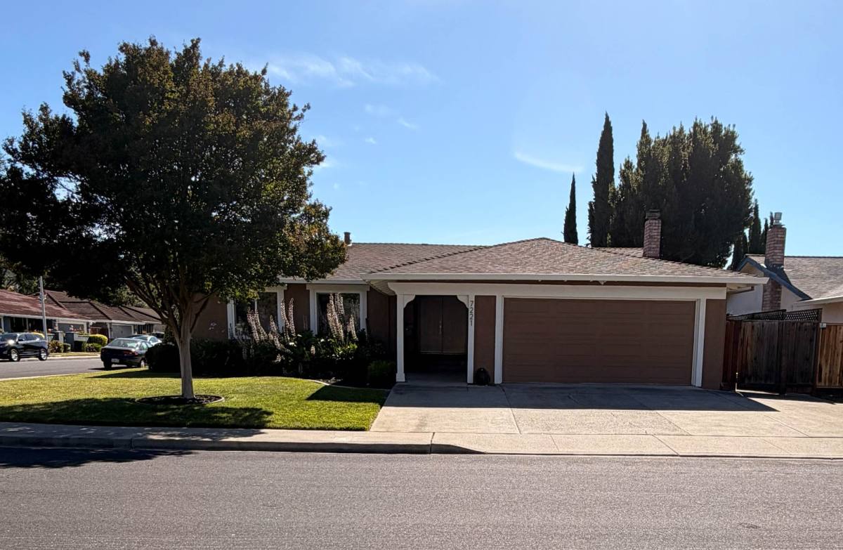 House for rent at 7221 Stonedale Dr, Pleasanton, CA 94588