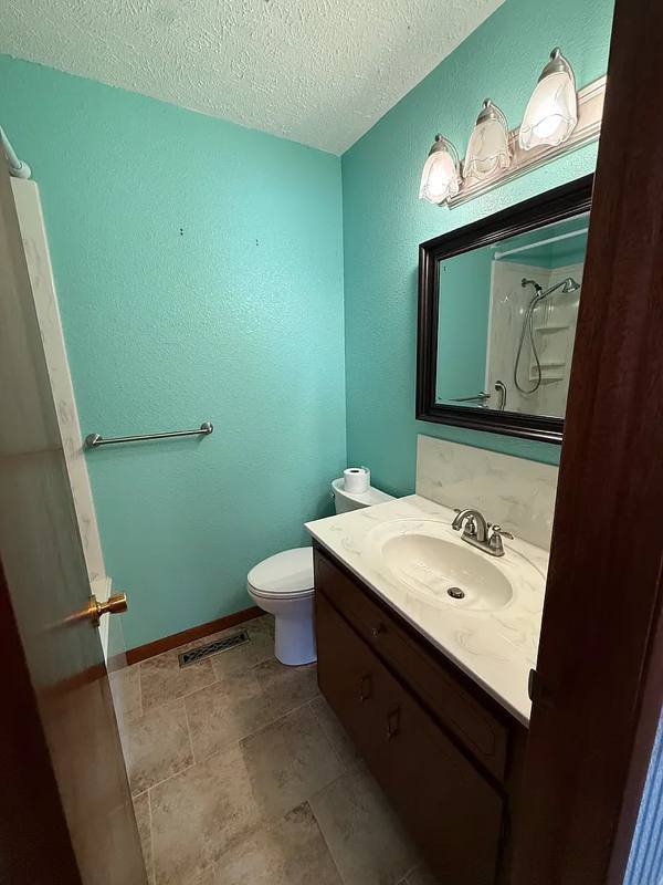 House for rent at 4410 E 26th St, Joplin, MO 64804
