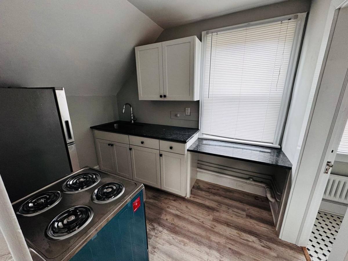 Apartment for rent at 35 Linden Lane, Princeton, NJ 08540