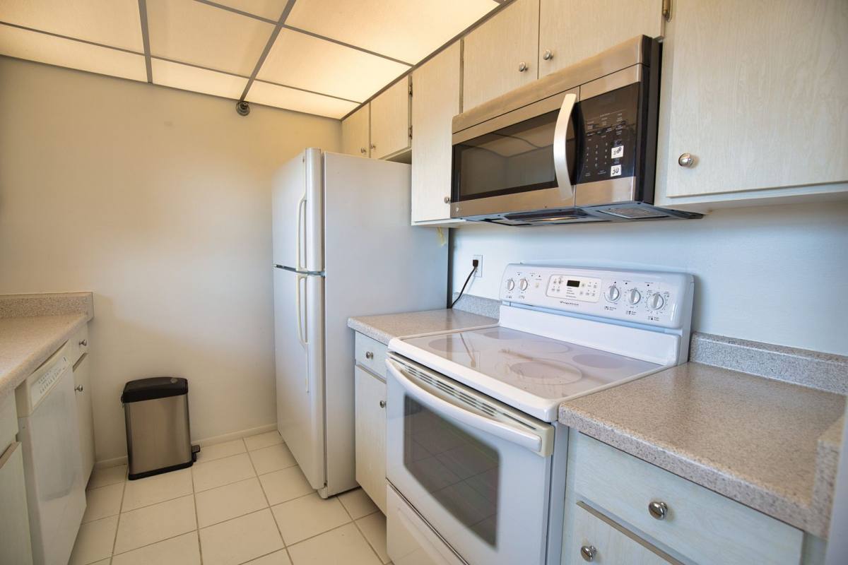 232 St Augustine Ave, Venice, FL 34285 - Condo for Rent - Image 6
