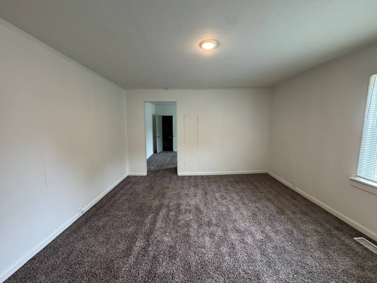 Apartment for rent at 1800 Gordon St, Columbia, MO 65201