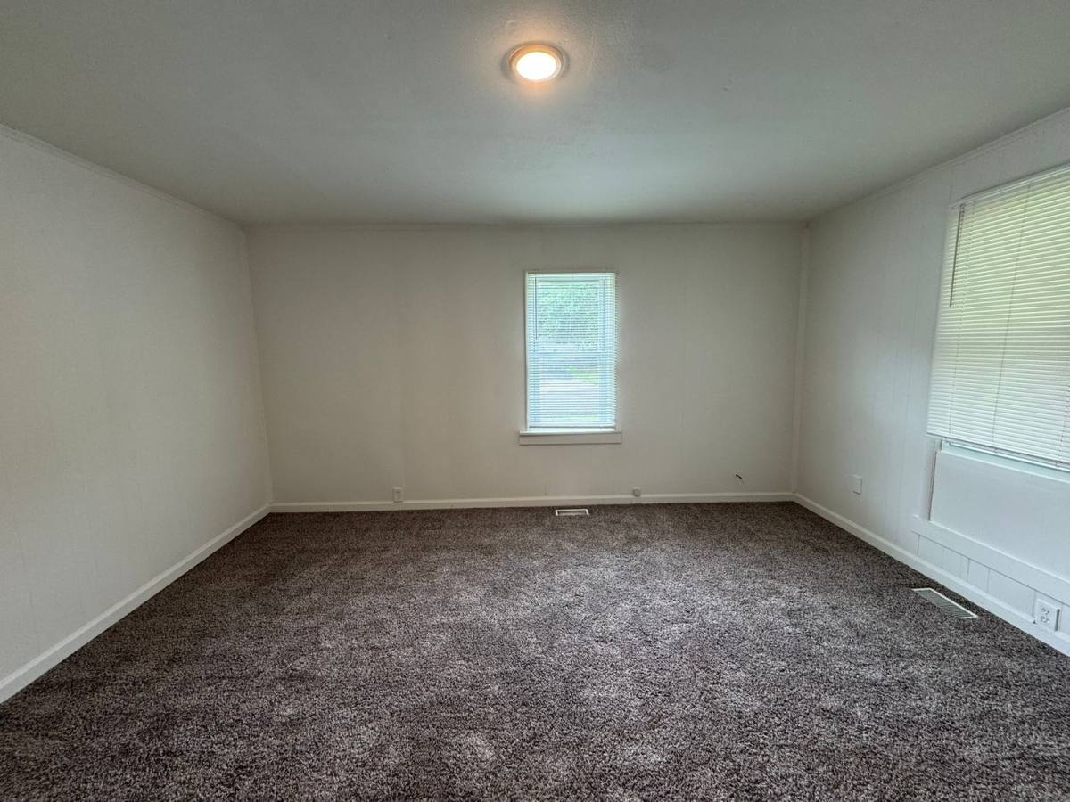 Apartment for rent at 1800 Gordon St, Columbia, MO 65201