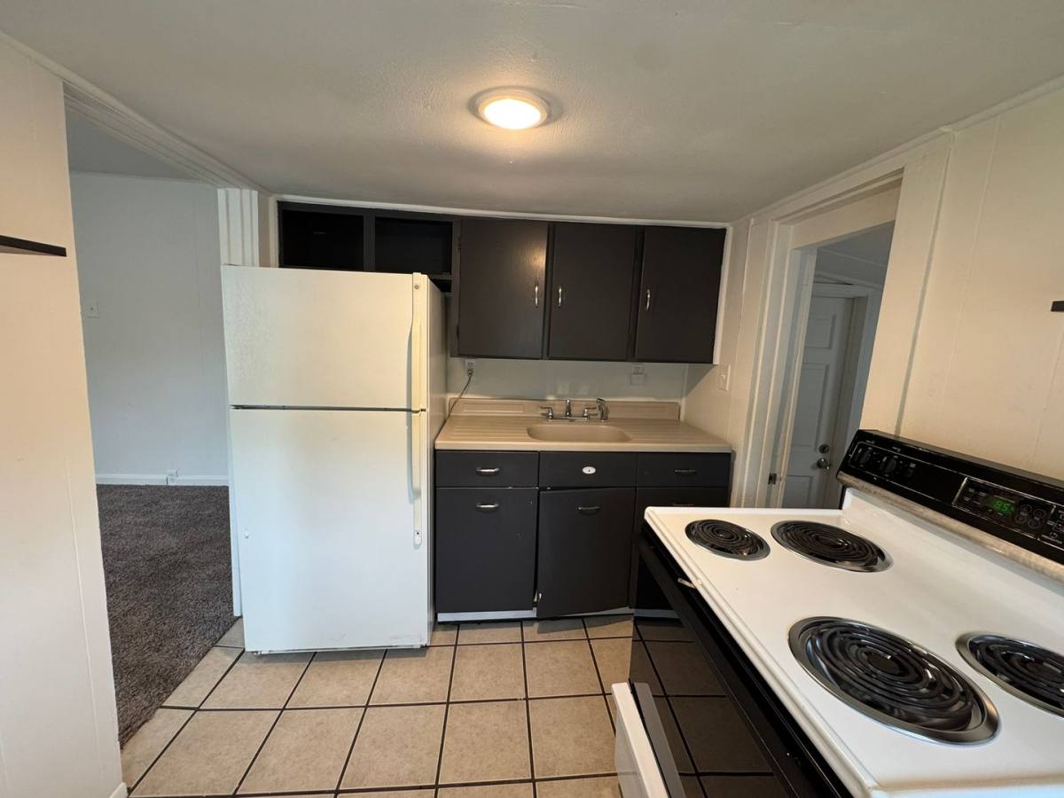 Apartment for rent at 1800 Gordon St, Columbia, MO 65201