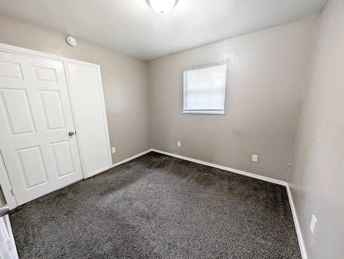 House for rent at 1025 Hoyt Ave, Oklahoma City, OK 73114