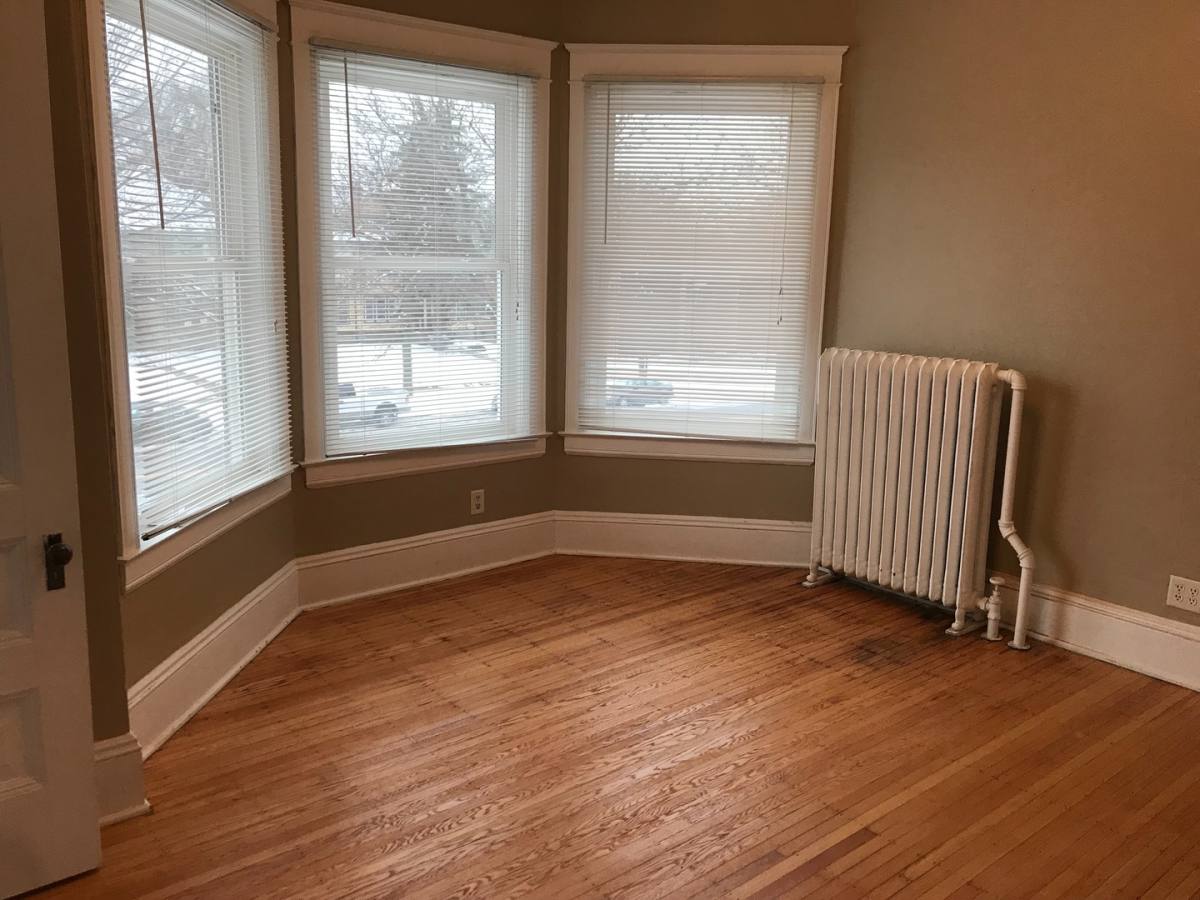 Apartment for rent at 1863 Marshall Ave, Saint Paul, MN 55104