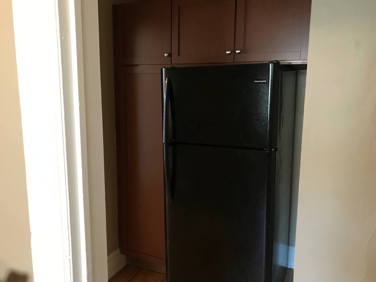 Apartment for rent at 1863 Marshall Ave, Saint Paul, MN 55104