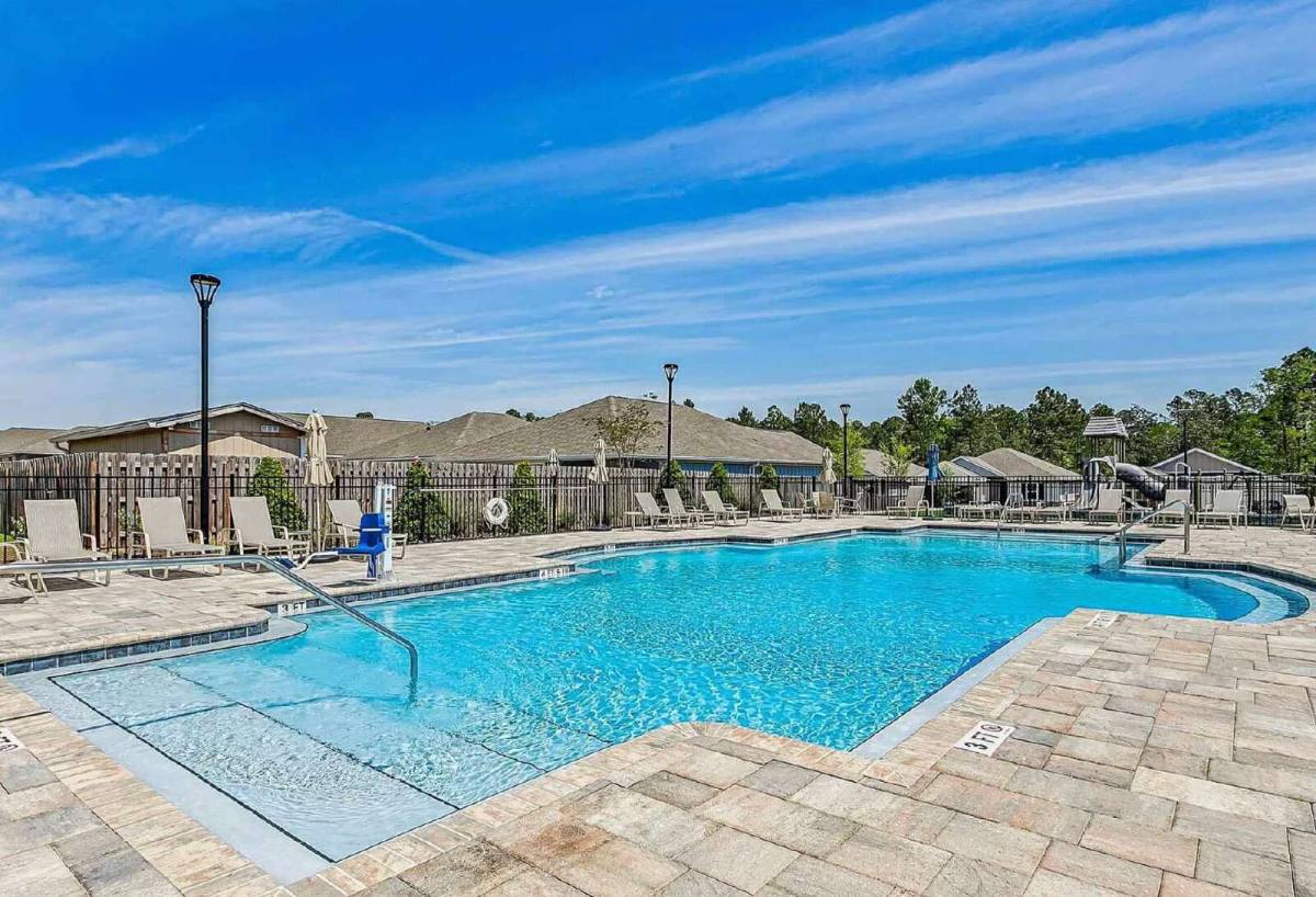 House for rent at 3087 Silver Maple Dr, Cantonment, FL 32533