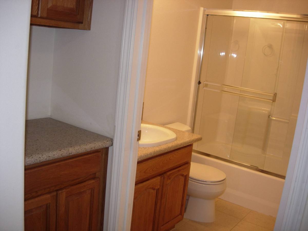 Apartment for rent at 3336 Bagley Ave, Los Angeles, CA 90034