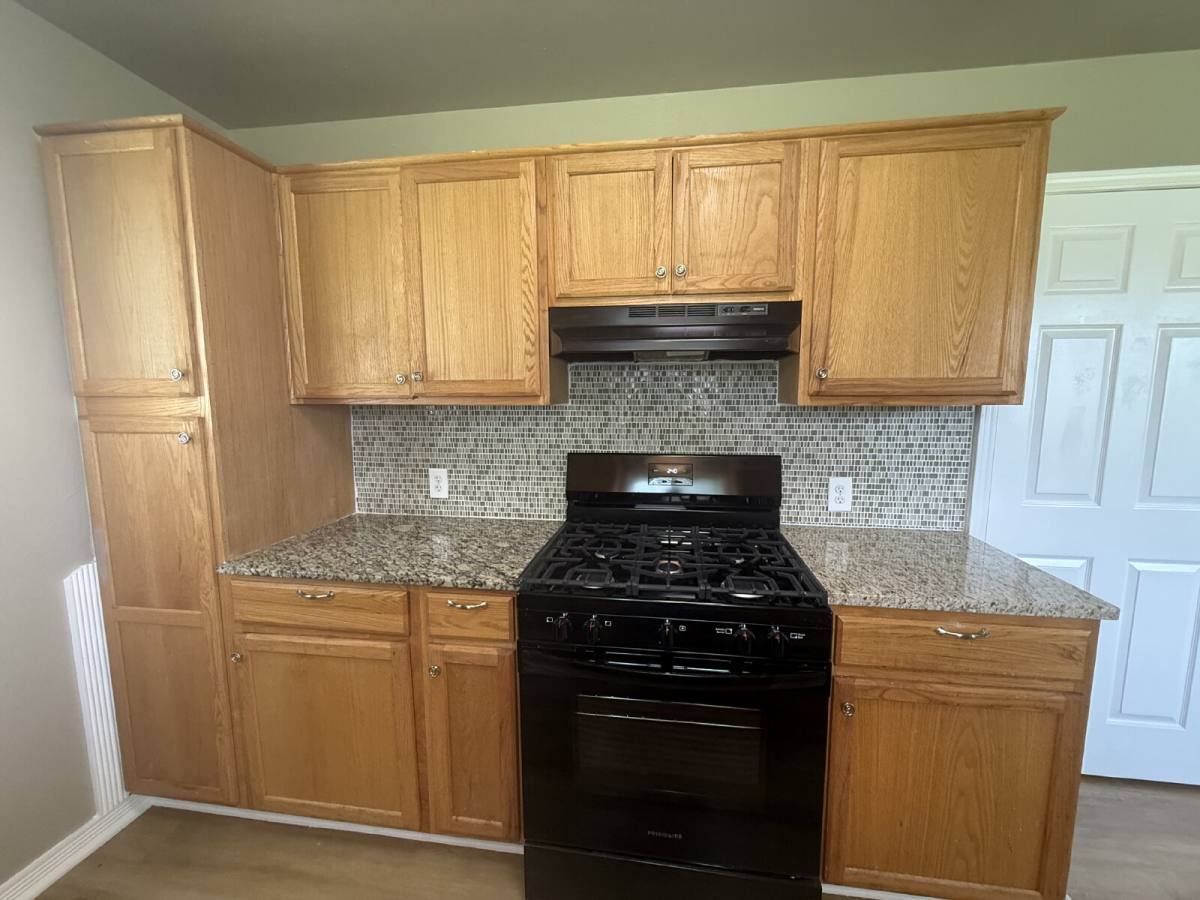 House for rent at 30375 E 150th St S, Coweta, OK 74429