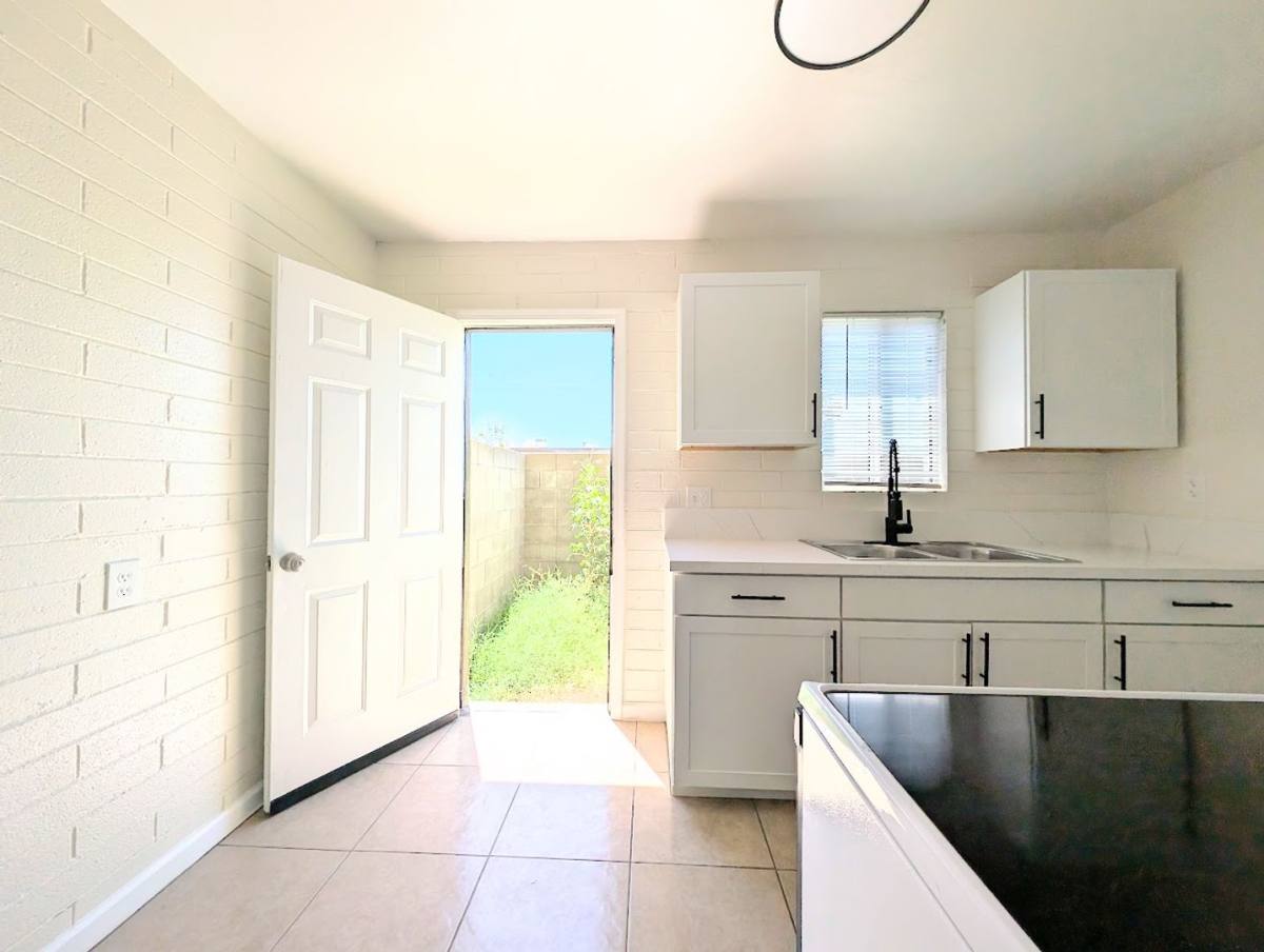 Apartment for rent at 2602 N 14th Ave, Tucson, AZ 85705