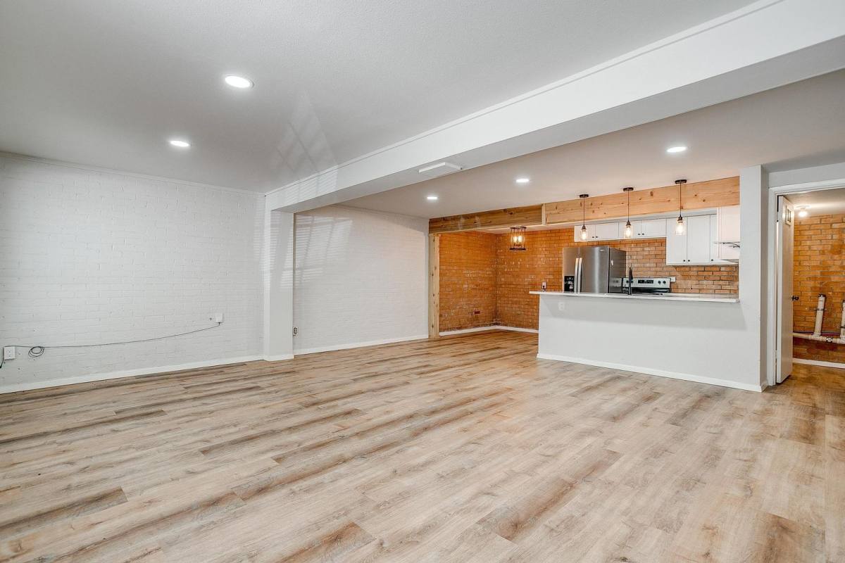 Apartment for rent at 3562 W 4th St, Fort Worth, TX 76107