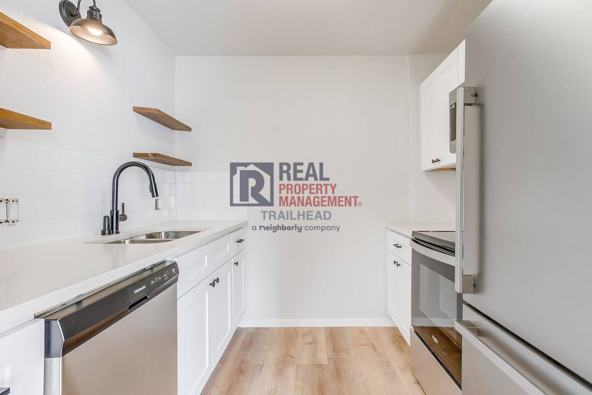 Apartment for rent at 3562 W 4th St, Fort Worth, TX 76107