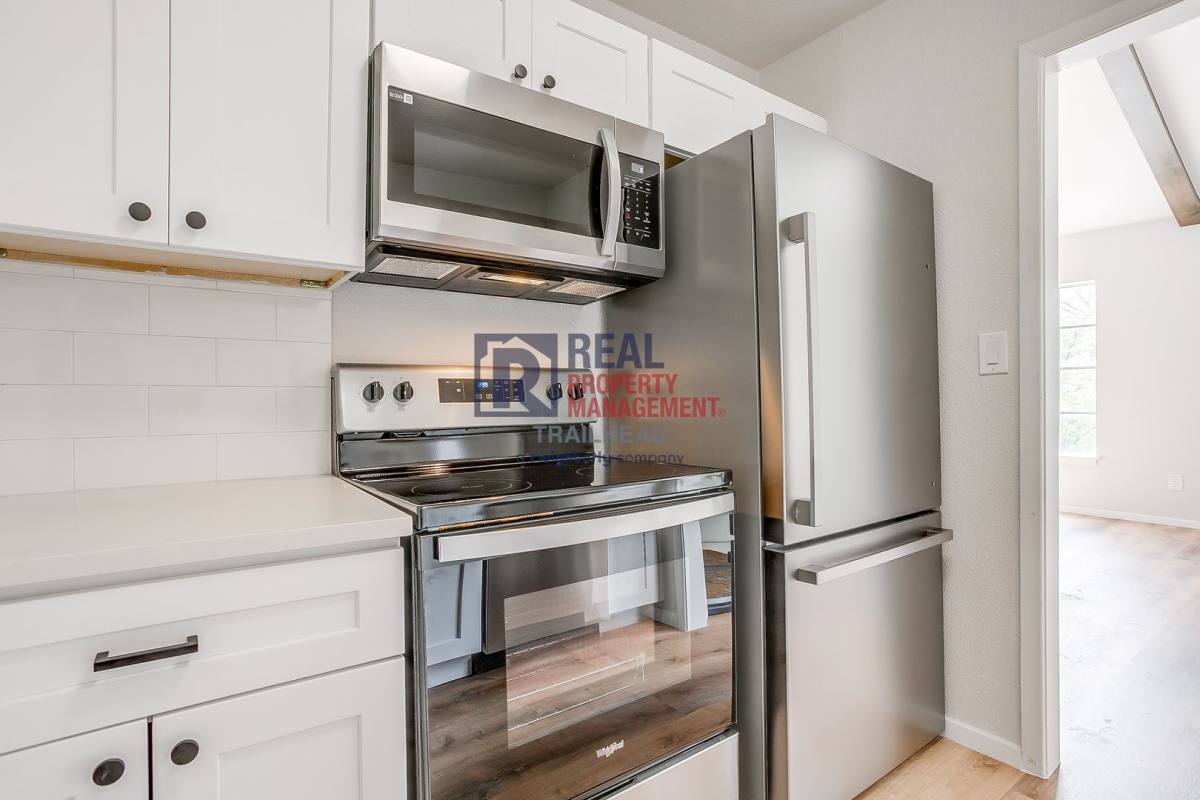 Apartment for rent at 3562 W 4th St, Fort Worth, TX 76107