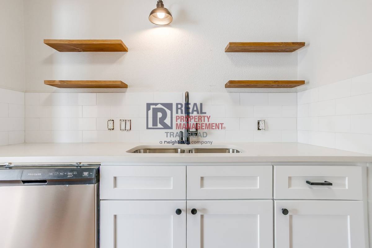 Apartment for rent at 3562 W 4th St, Fort Worth, TX 76107