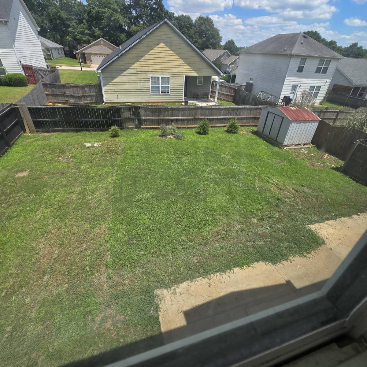 House for rent at 10930 Cimmaron Court, Hampton, GA 30228