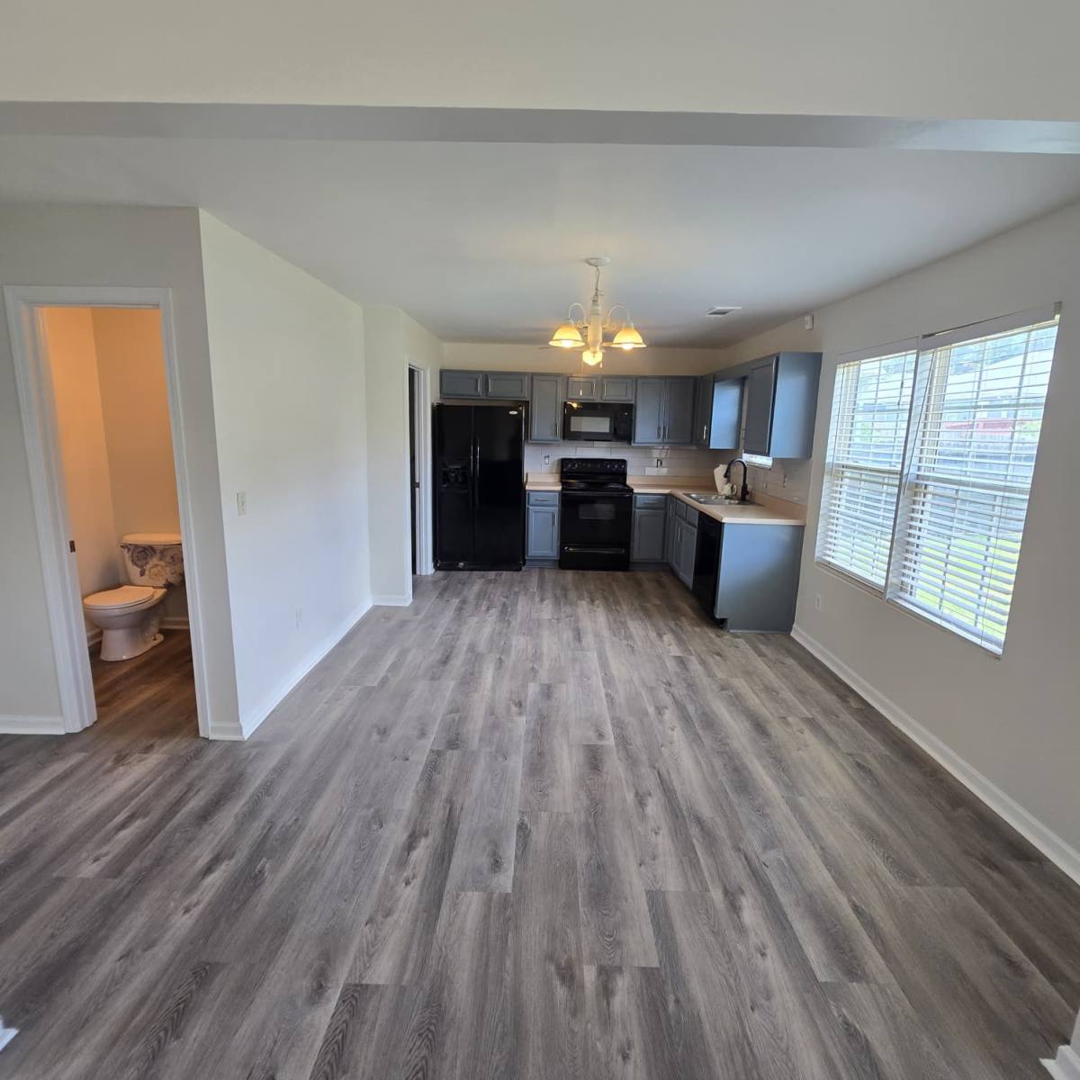House for rent at 10930 Cimmaron Court, Hampton, GA 30228