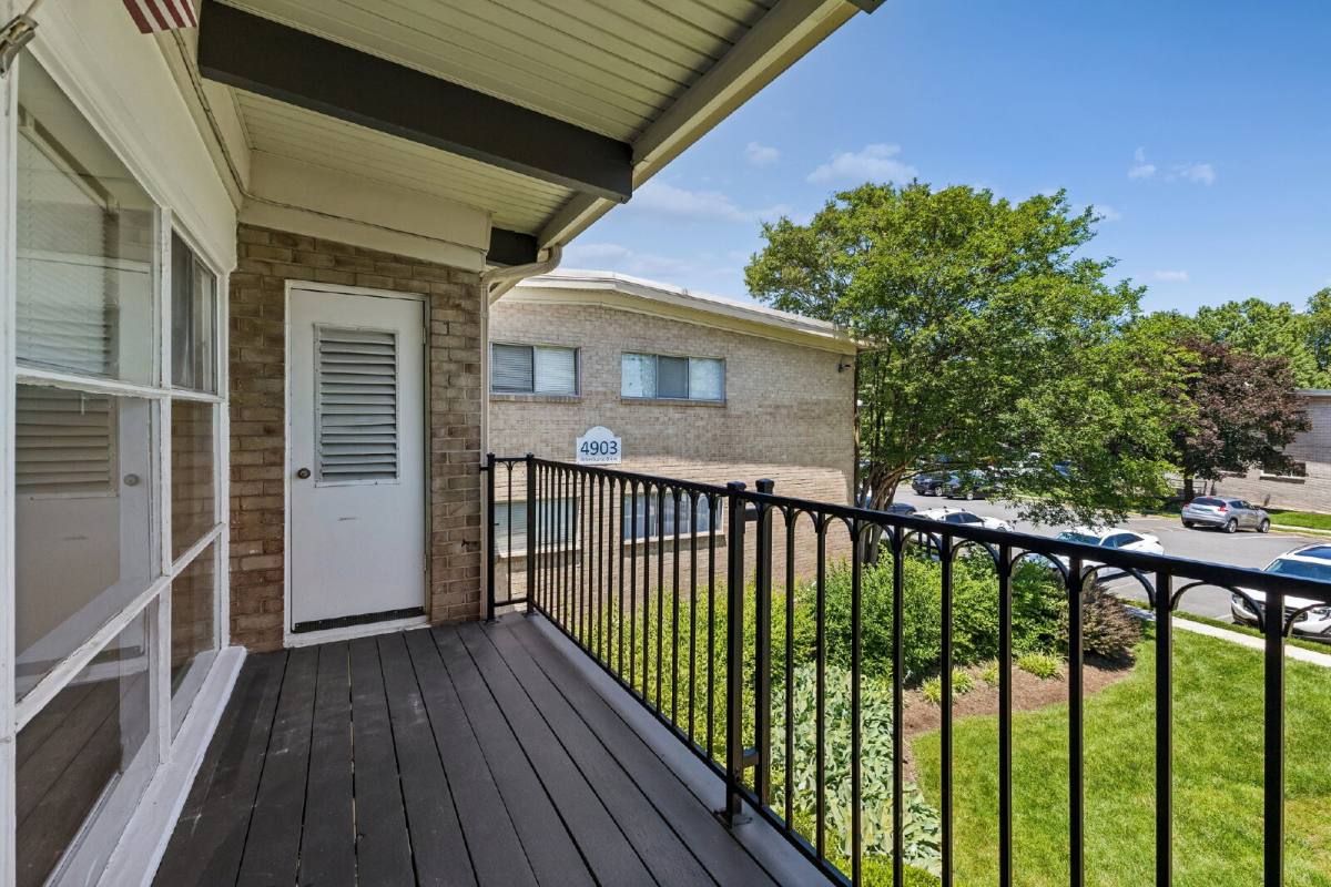 Apartment for rent at 4901 Americana Dr, Annandale, VA 22003