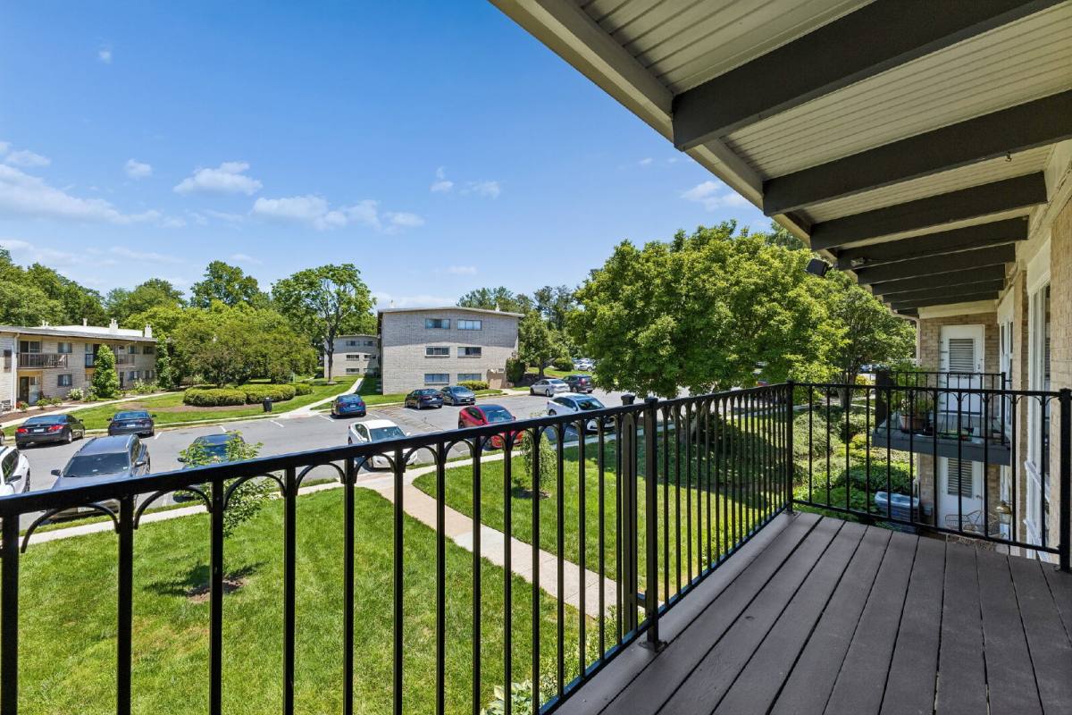 Apartment for rent at 4901 Americana Dr, Annandale, VA 22003