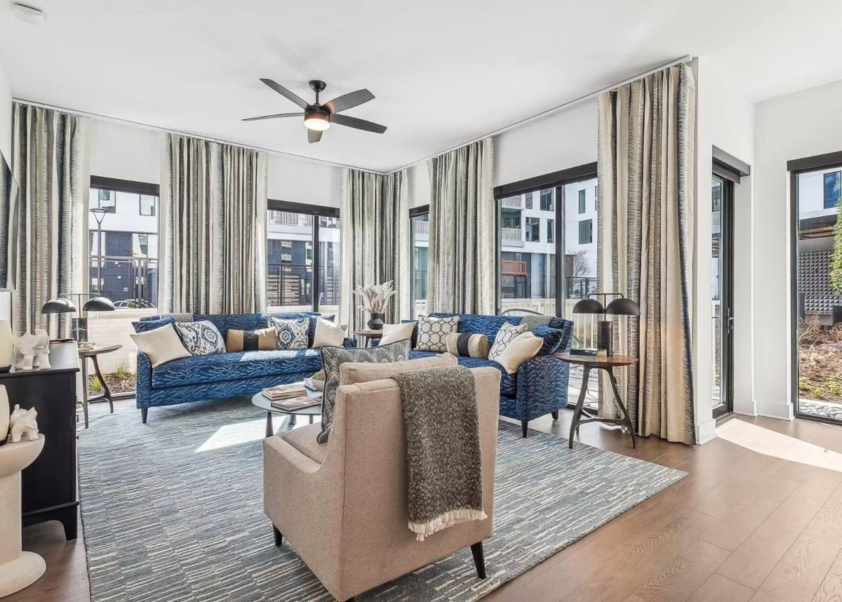 Apartment for rent at 10 NW Tower St, Atlanta, GA 30363
